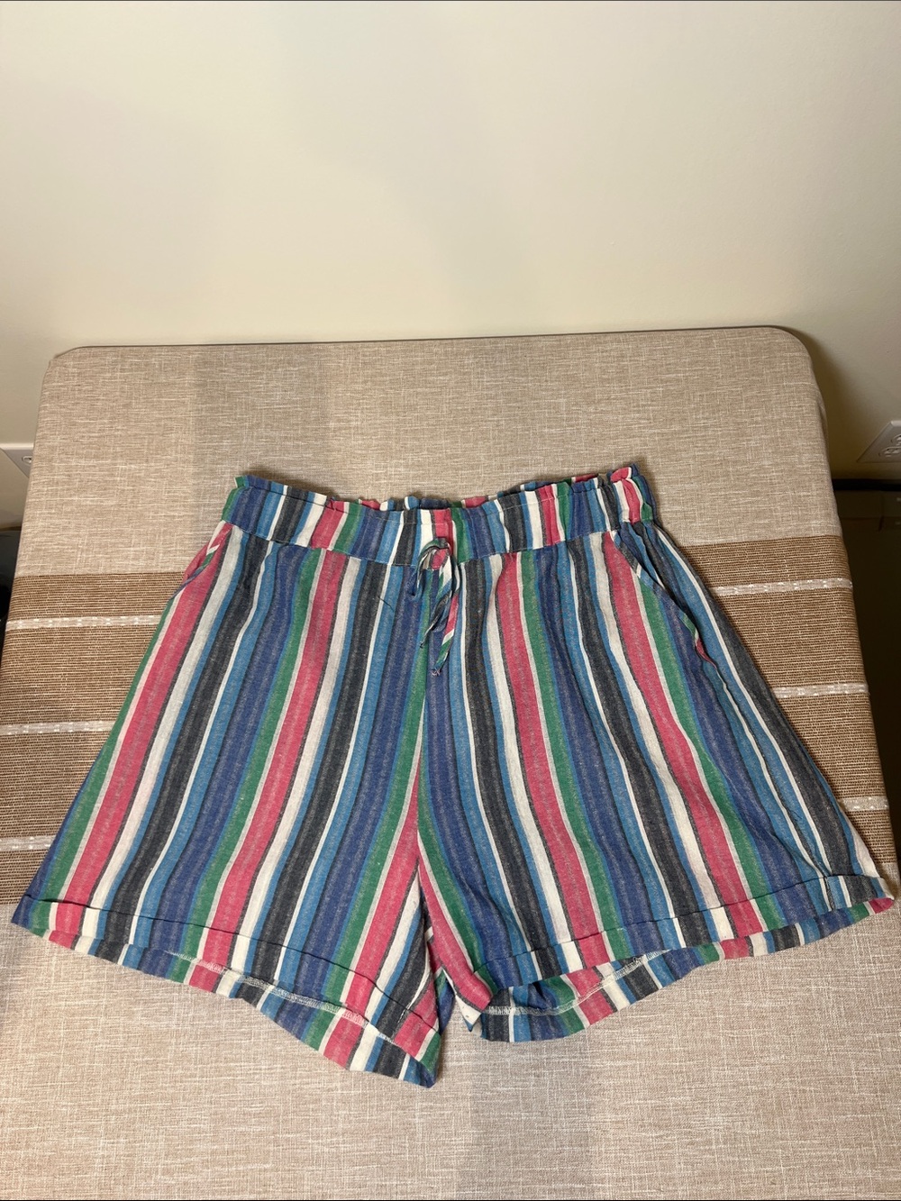 NWT gigio High-Waist Multicolor Striped Women’s Shorts